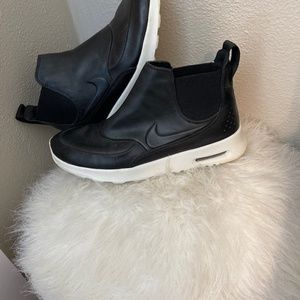 Nike Leisure Ankle Top boot